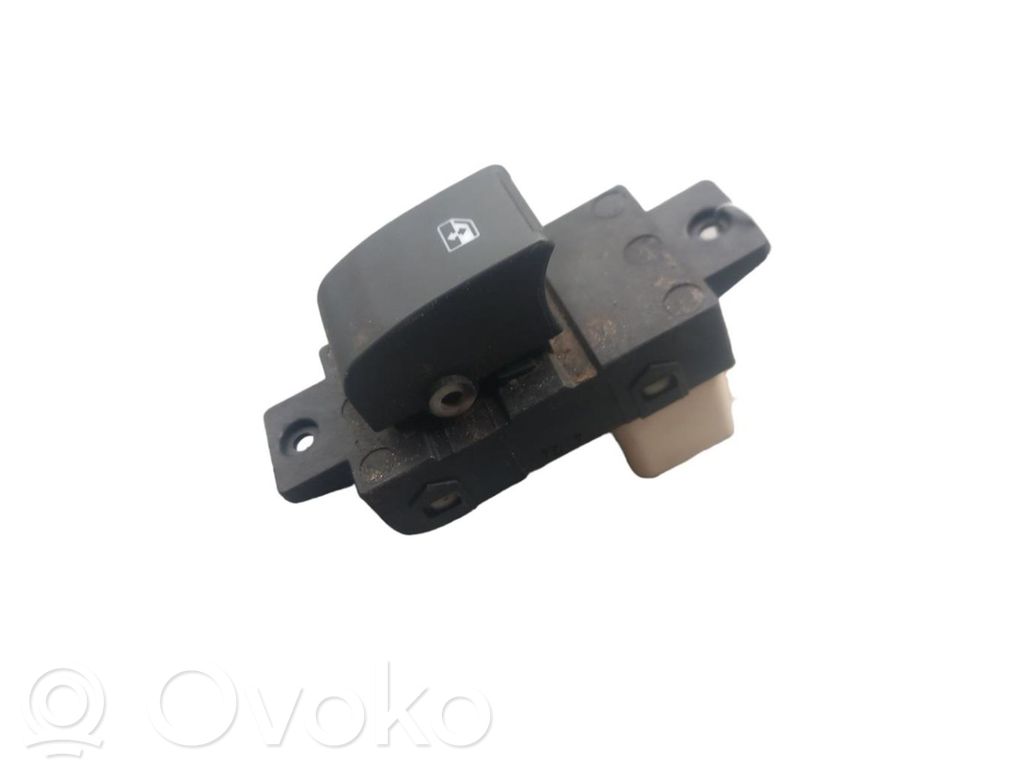 Opel Antara Electric window control switch 