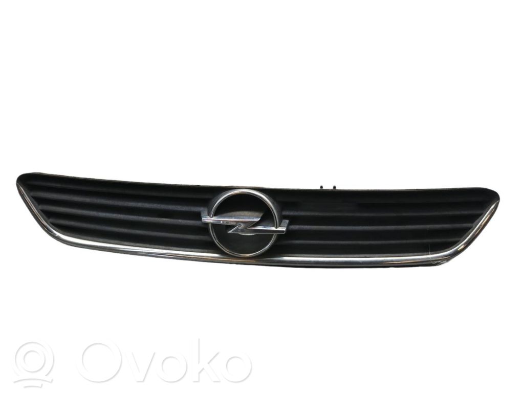 Opel Astra G Etusäleikkö 