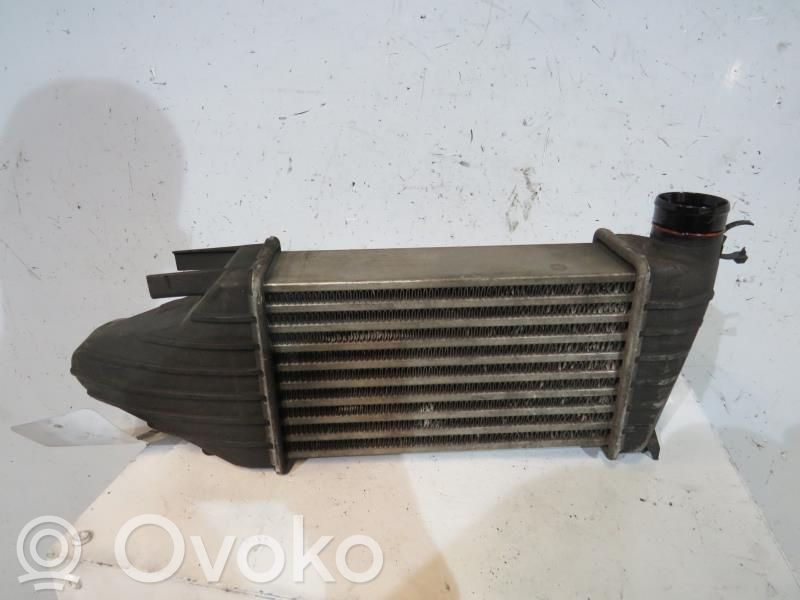 Opel Astra H Radiator intercooler 