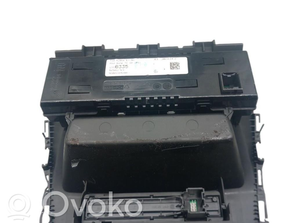 Screen/display/small screen   13267983