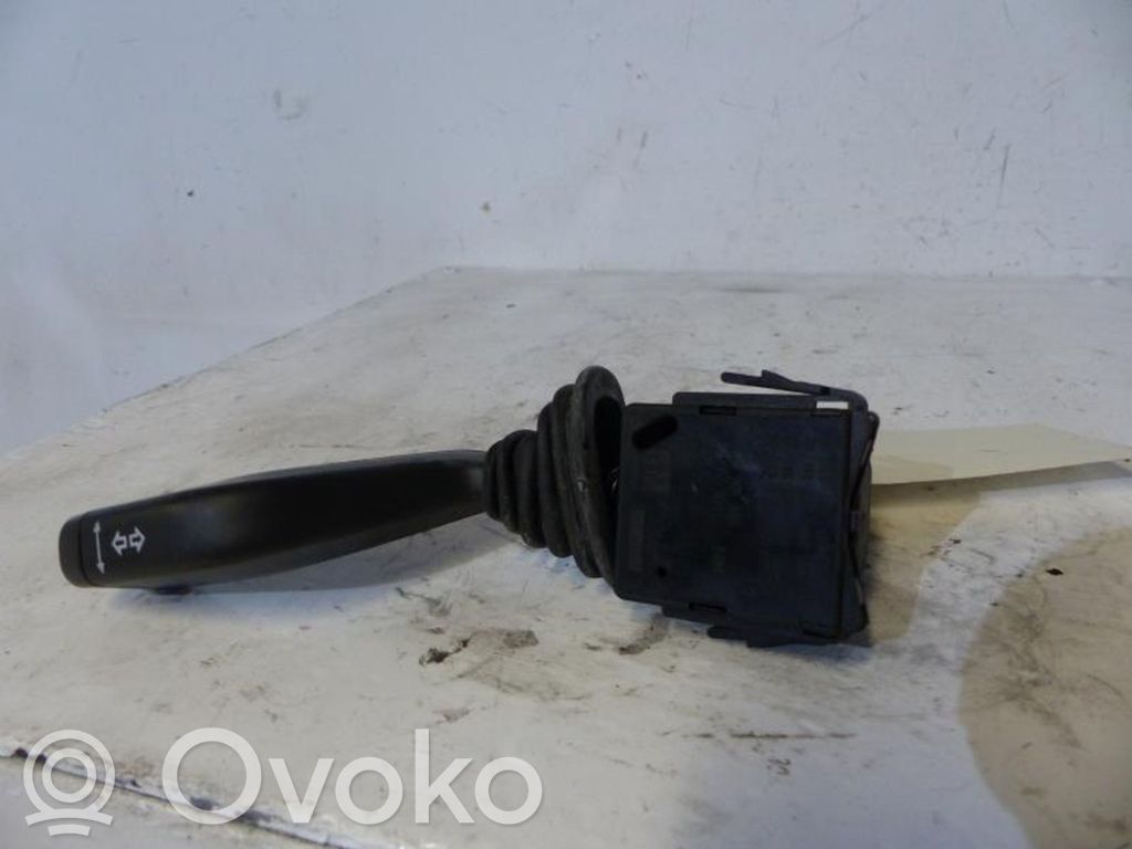 Opel Corsa C Palanca de intermitentes 