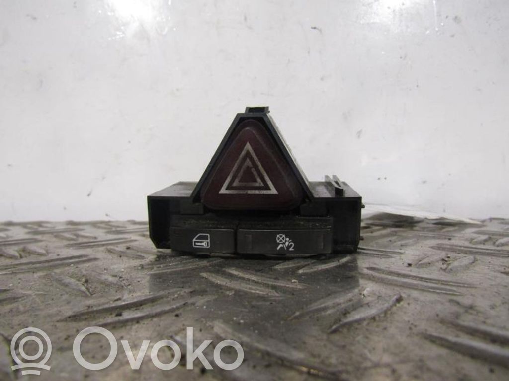 Opel Corsa D Botón interruptor de luz de peligro 