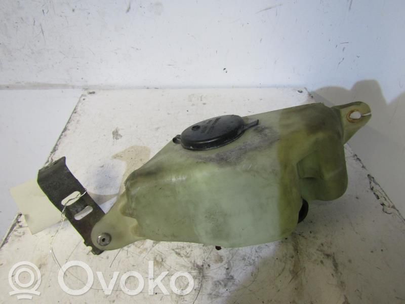Peugeot 205 Zbiornik płynu do spryskiwaczy szyby przedniej / czołowej 