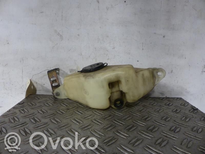 Peugeot 205 Zbiornik płynu do spryskiwaczy szyby przedniej / czołowej 