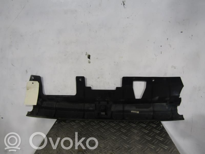 Peugeot 306 Etusäleikkö 
