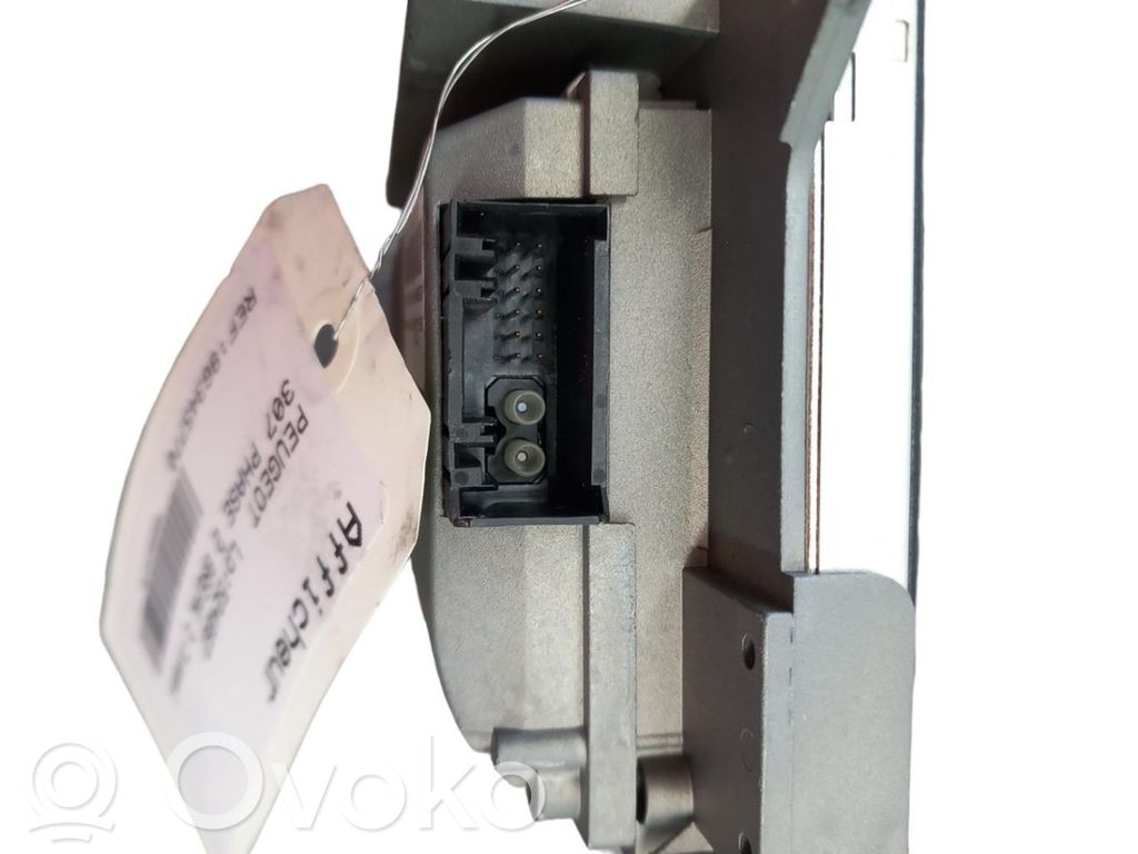 Screen/display/small screen   6563YN