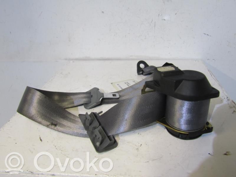 Peugeot 406 Cinturón trasero 