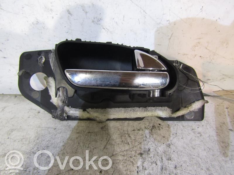 Peugeot 607 Manecilla interna puerta delantera 