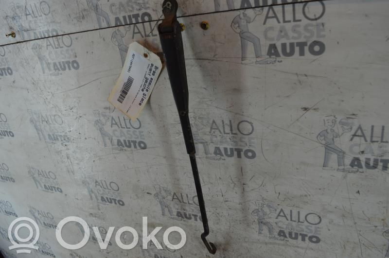 Renault Clio I Wischerarm vorne 