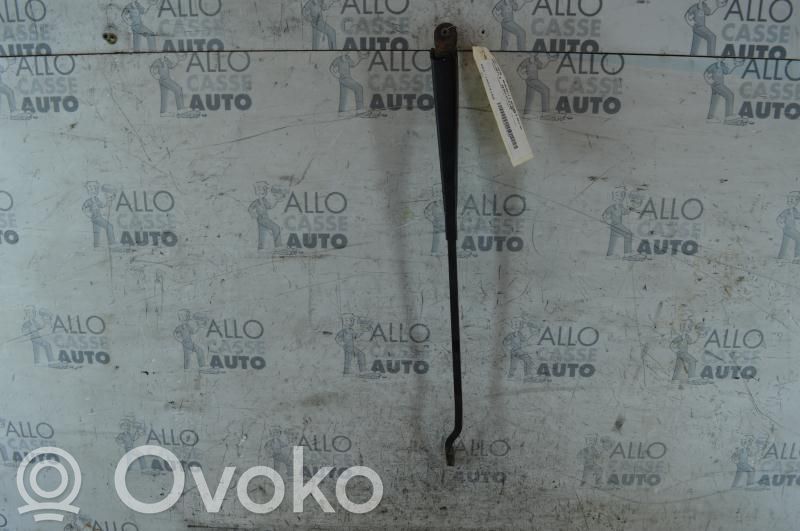 Renault Clio I Wischerarm vorne 
