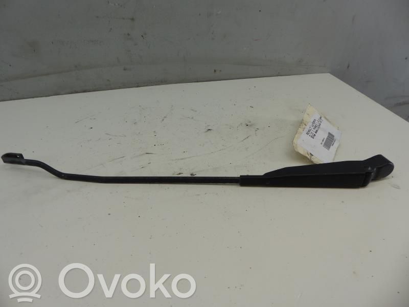 Renault Clio I Wischerarm vorne 