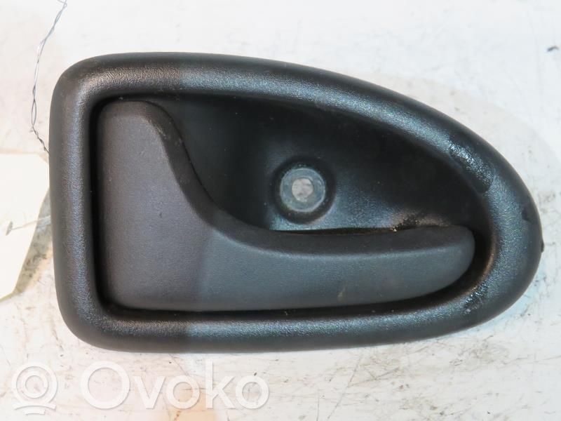 Renault Clio II Manecilla interna puerta trasera 