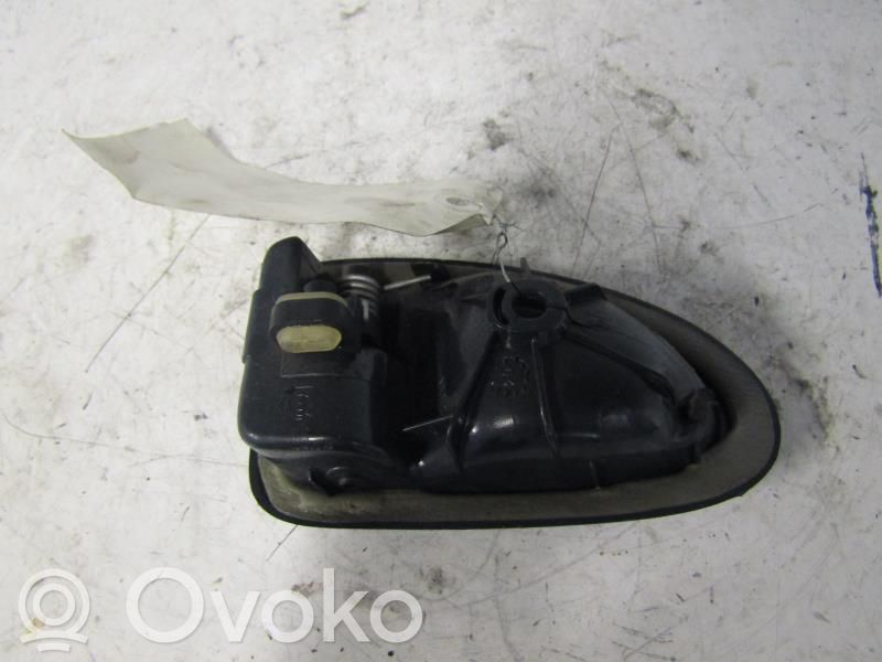 Renault Clio II Manecilla interna puerta trasera 