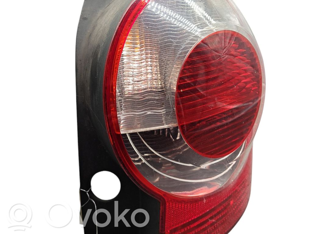 Rear/tail lights   8200613077