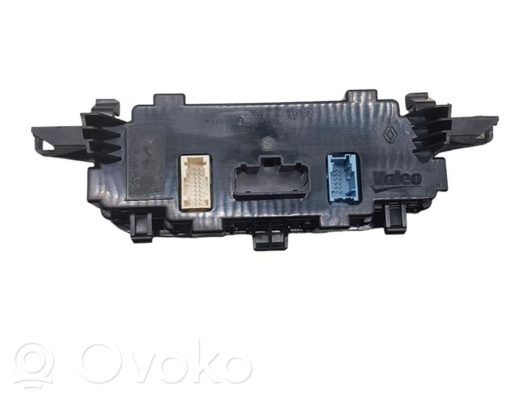 Climate control unit   8200534084
