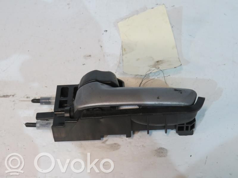 Suzuki SX4 Manecilla interna puerta delantera 