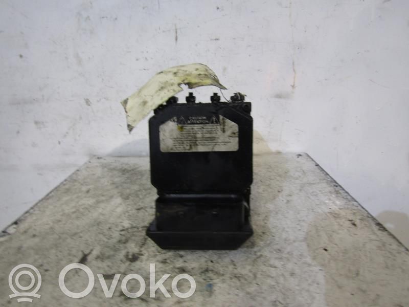 Toyota Corolla Verso E121 Bomba de ABS 