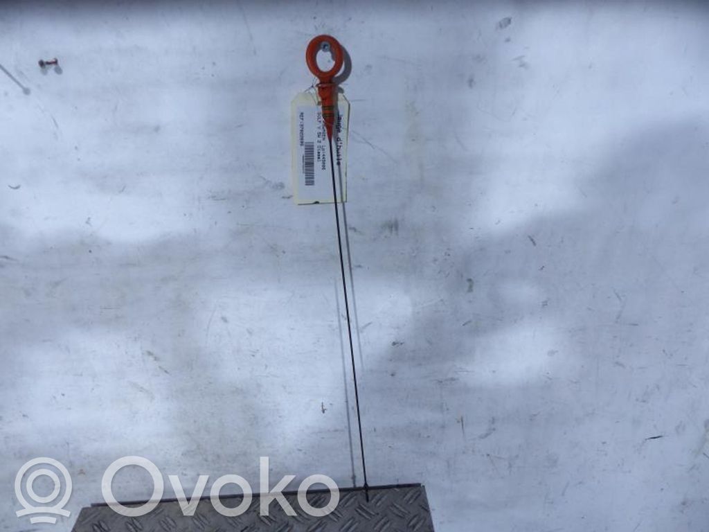 Volkswagen Golf V Bagnet poziomu oleju 