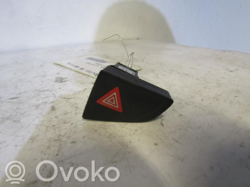 Schalter Warnblinkanlage   0000649054