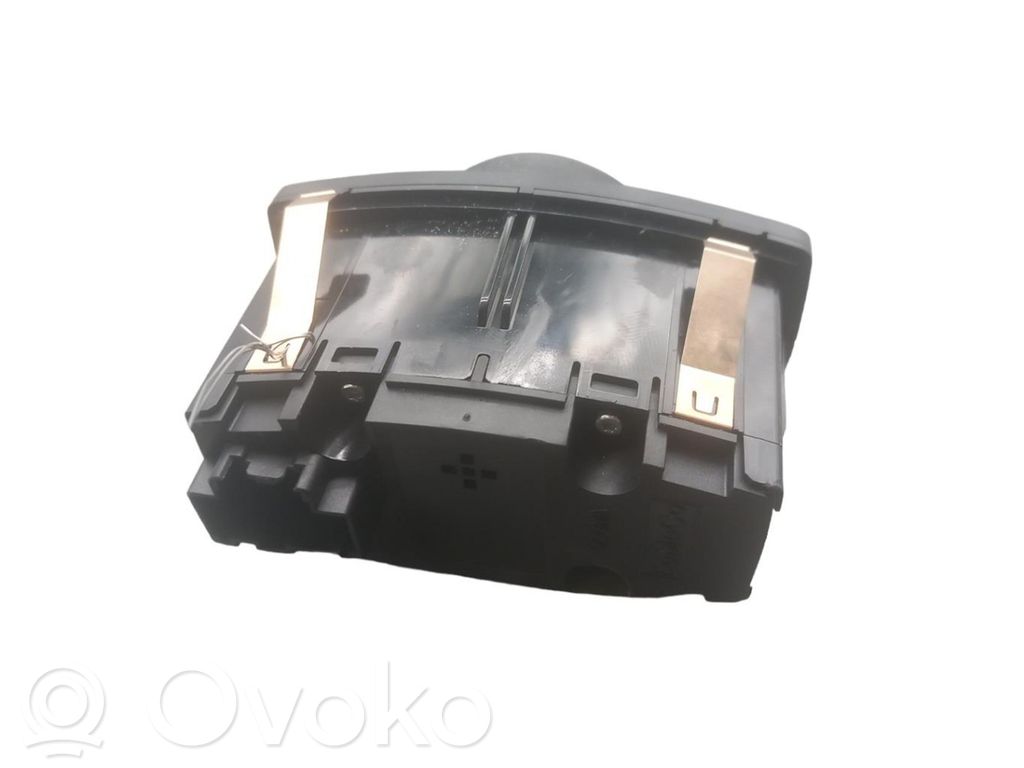 Ford Transit Courier Light switch 