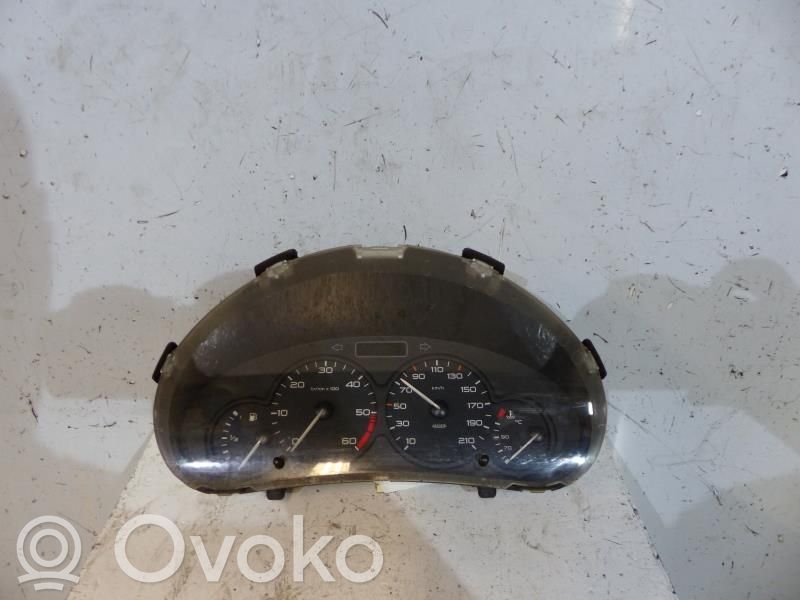 Peugeot 206 Tachimetro (quadro strumenti) 