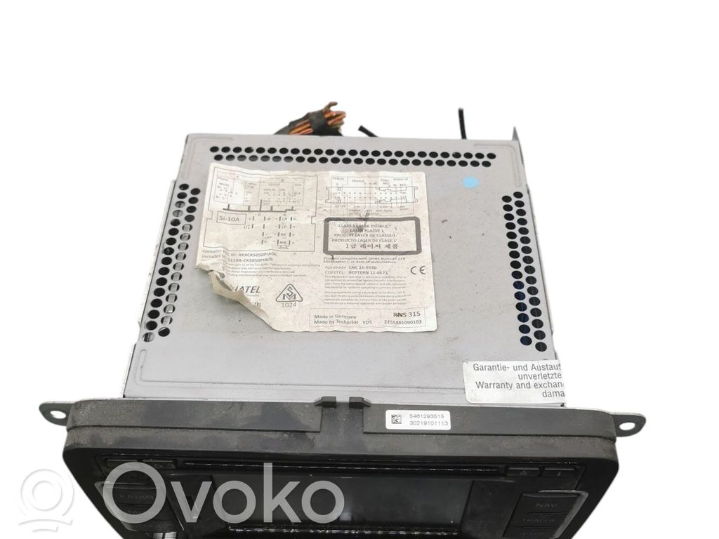 Volkswagen Touran II Panel / Radioodtwarzacz CD/DVD/GPS 