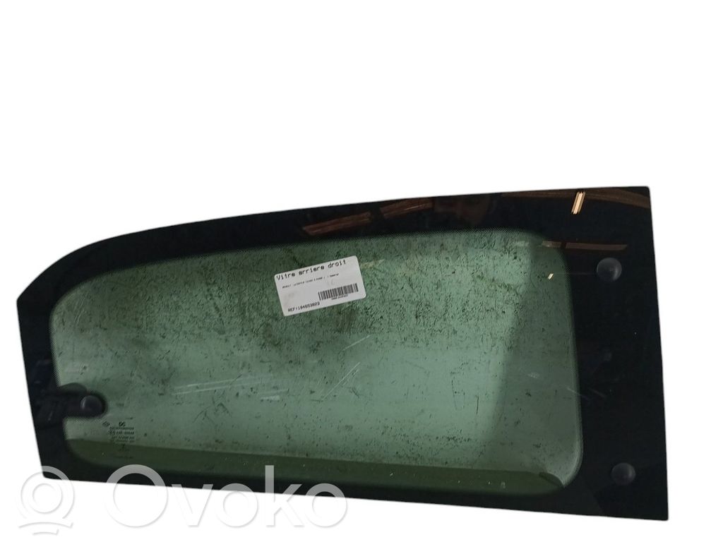 Renault Twingo III Luna de la puerta trasera 
