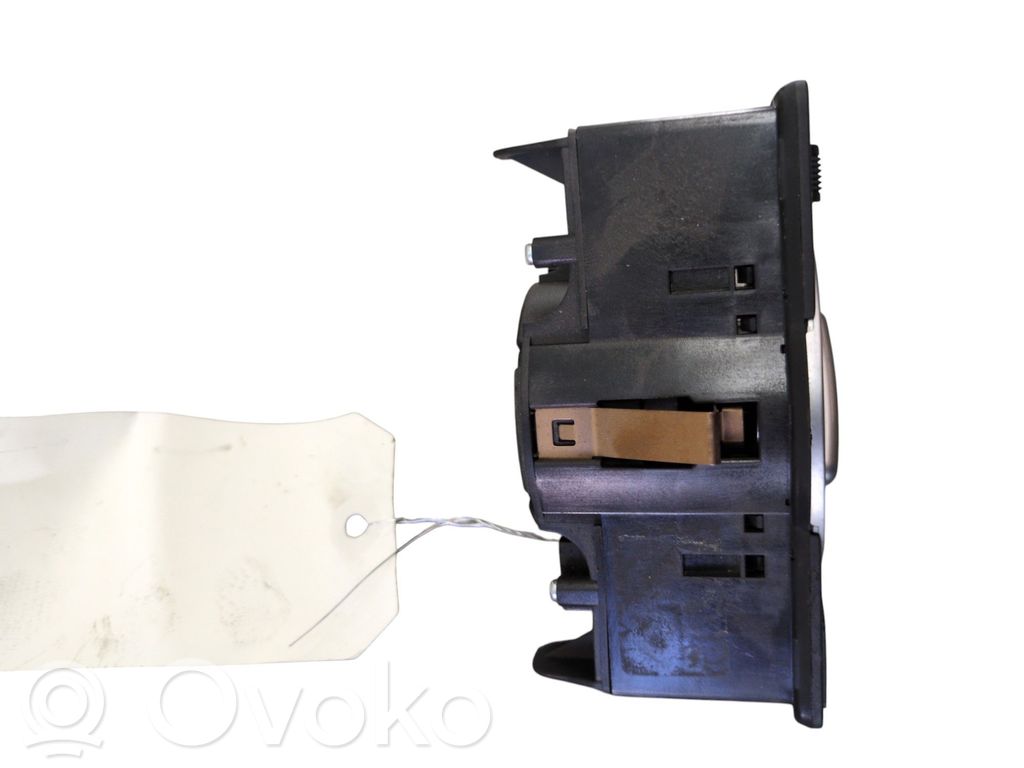 Mercedes-Benz A W176 Light switch 