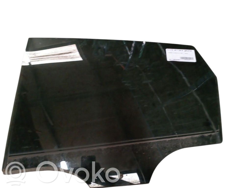 Volkswagen Polo VI Takaoven ikkunalasi 