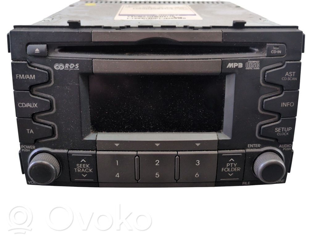 Radio / CD-Player / DVD-Player / Navigation   961642K000
