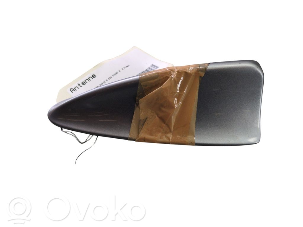 BMW 5 E60 E61 Radion antenni 