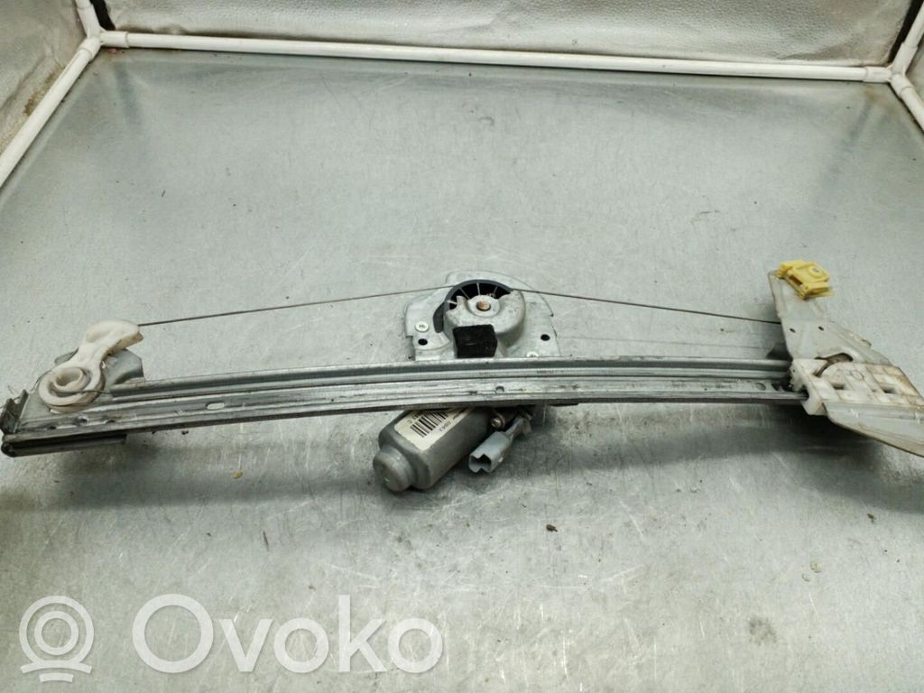 Peugeot 107 Alzacristalli della portiera anteriore con motorino 