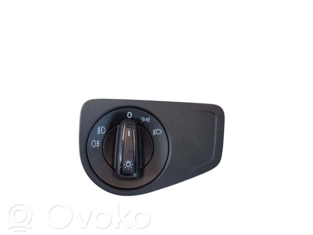 Volkswagen Golf VII Interruptor de luz 
