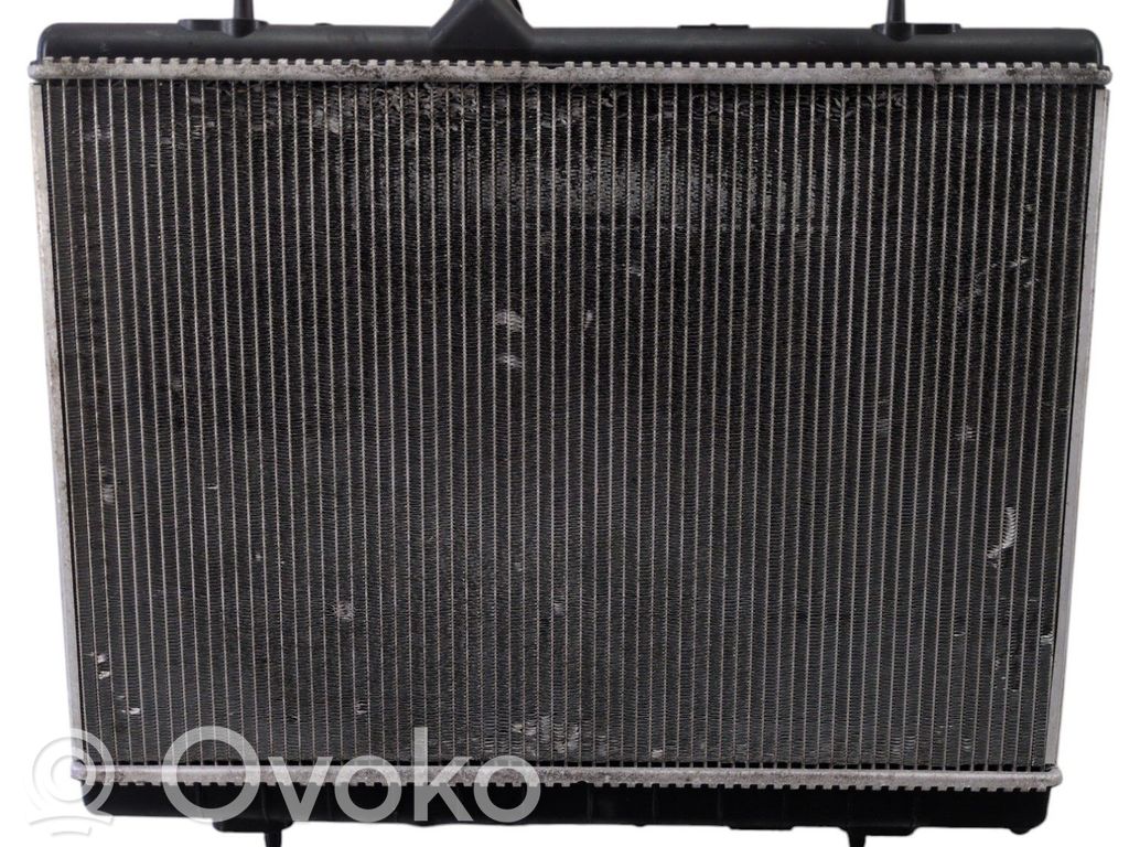 DS Automobiles 4 Coolant radiator 