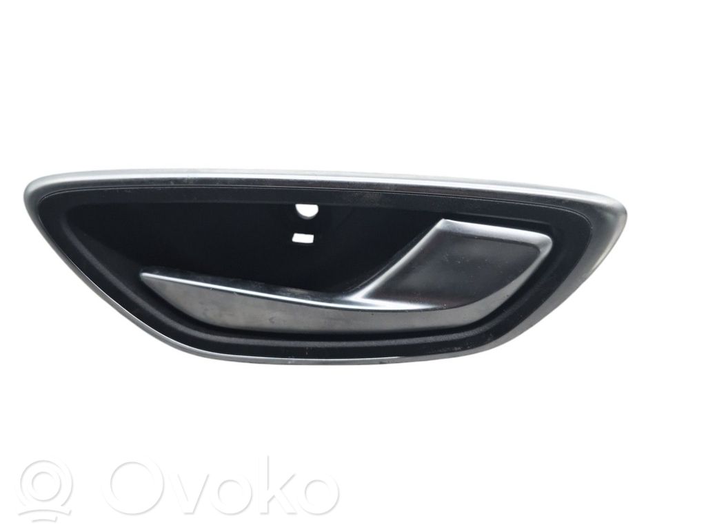 Manecilla interna puerta delantera   826725250R