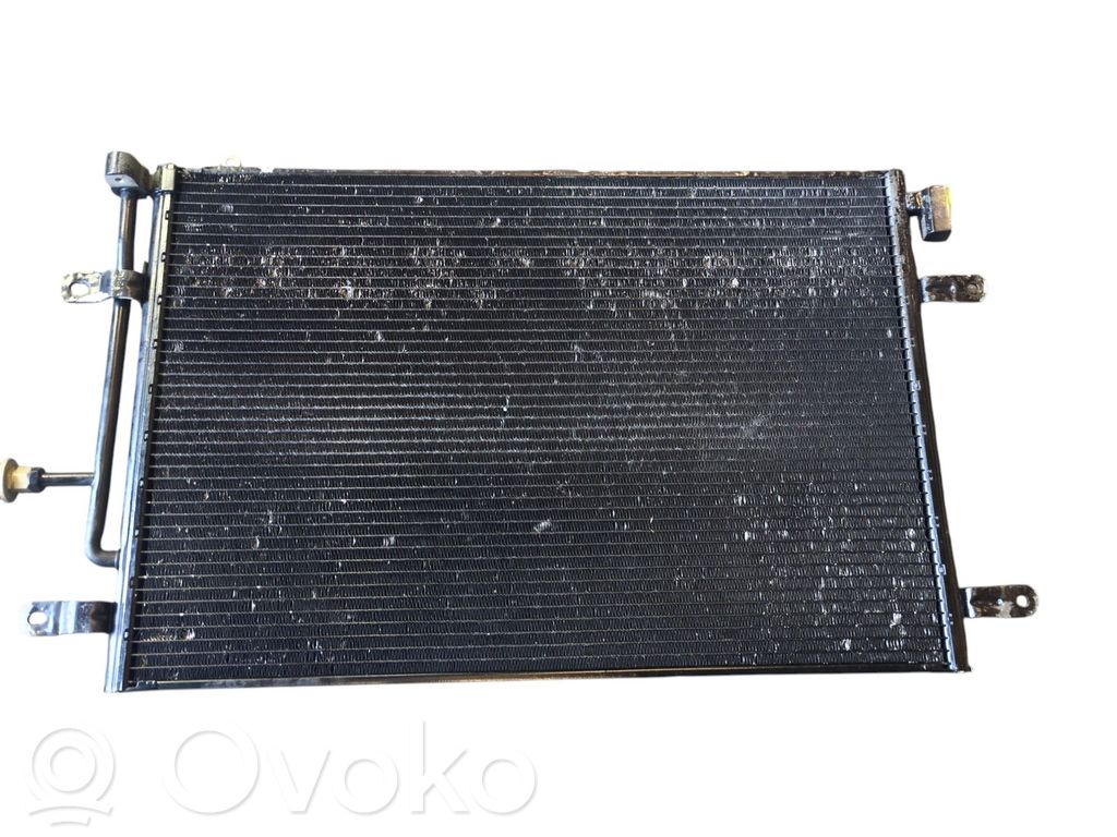 Audi A4 S4 B7 8E 8H Radiator răcire A/C (condensor) 