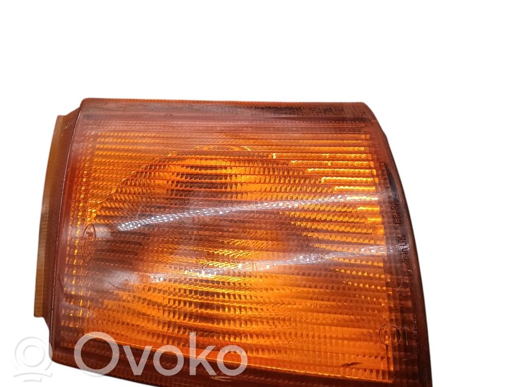 Front fender indicator light   1063534