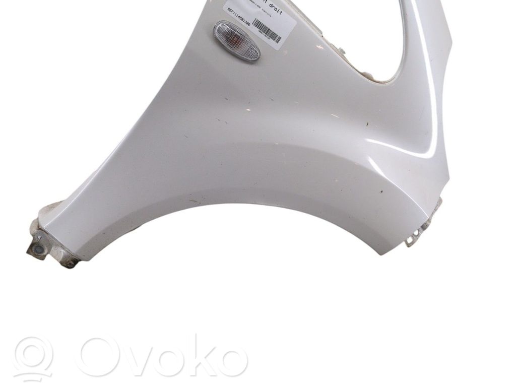 Citroen C-Zero Sparnas 