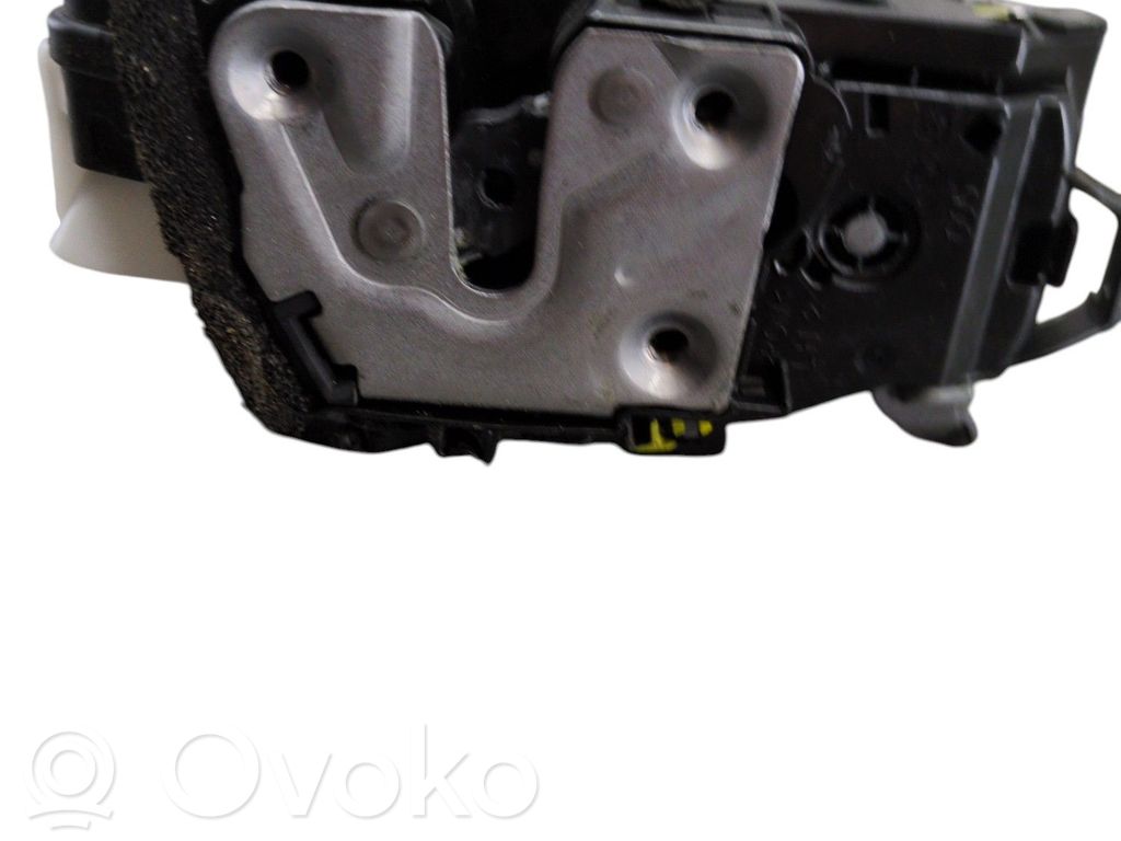 Front door lock   805032387R