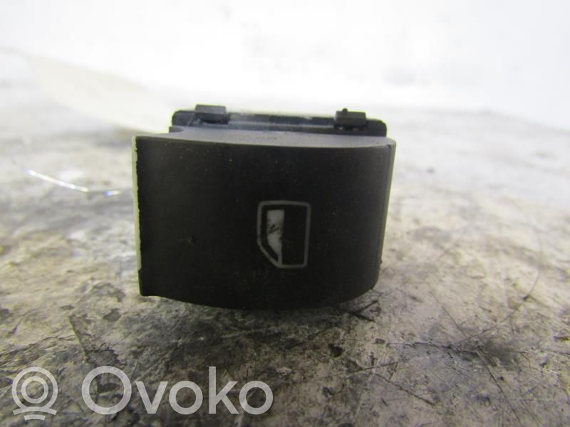 Electric window control switch   8Z0959855C5PR