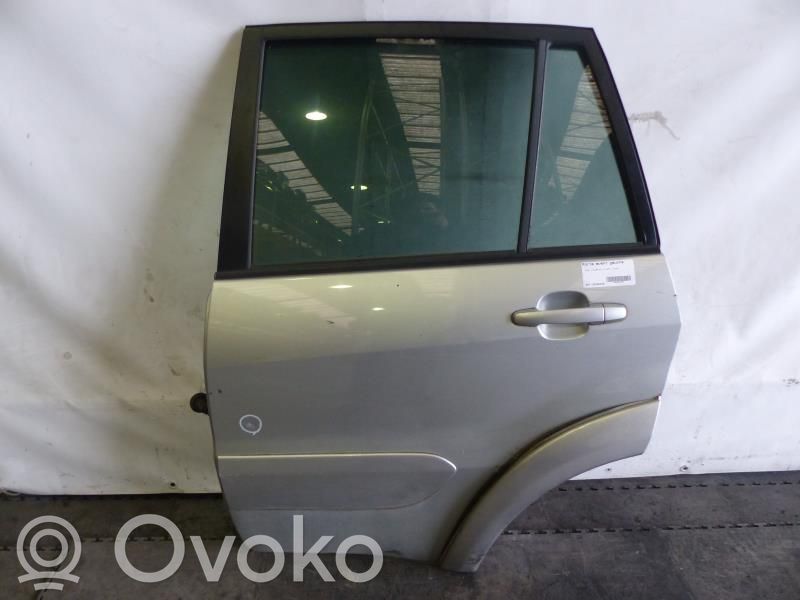 Toyota RAV 4 (XA20) Drzwi przednie 