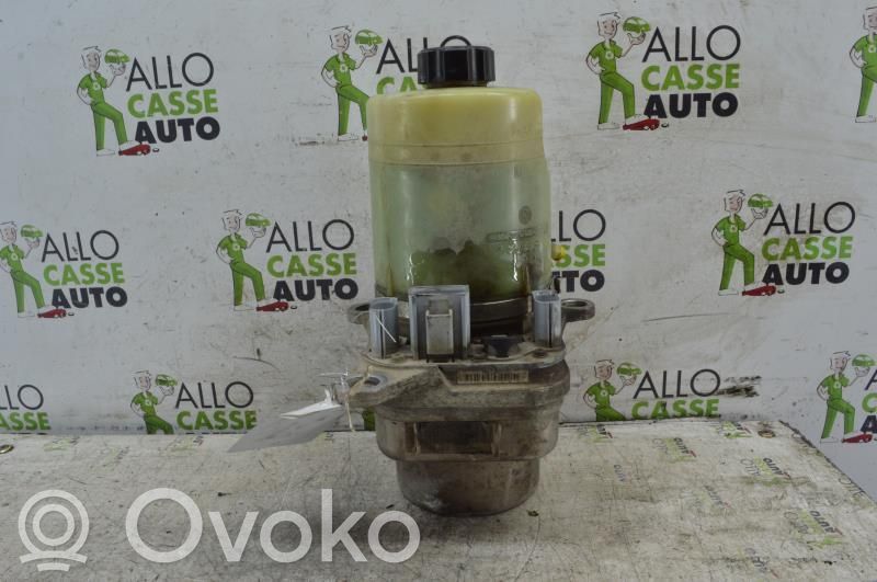 Ford Focus Power steering pump 