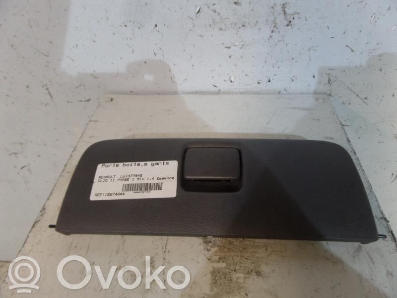 Renault Clio II Glove box set 