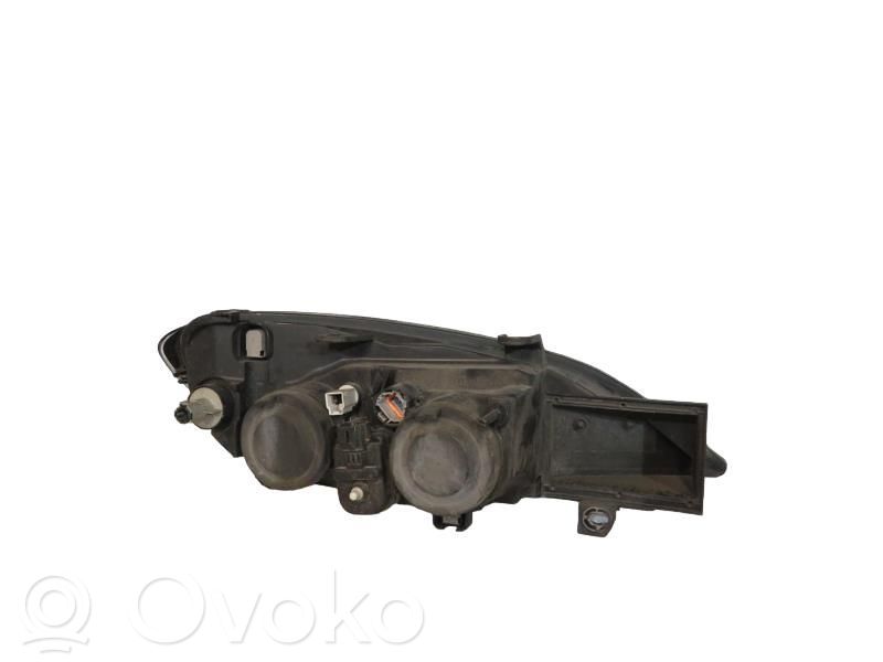 Headlight/headlamp   260609F686