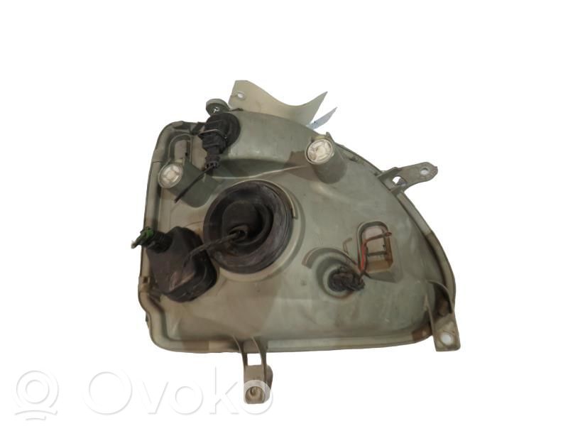 Headlight/headlamp   93179345