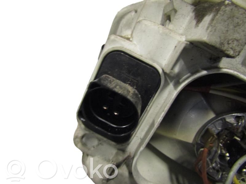 Volkswagen PASSAT B5 Phare frontale 