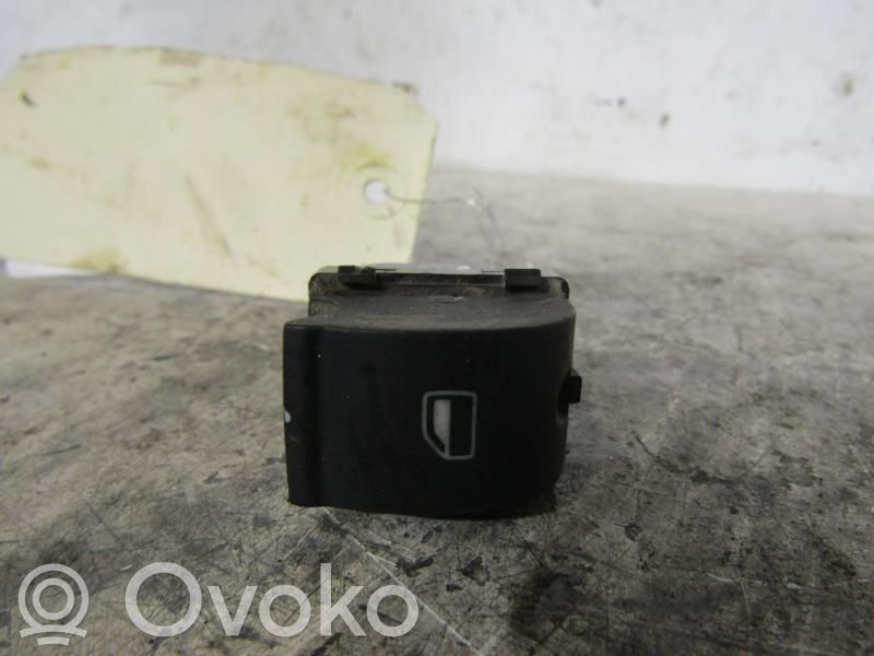 Audi A4 S4 B7 8E 8H Electric window control switch 