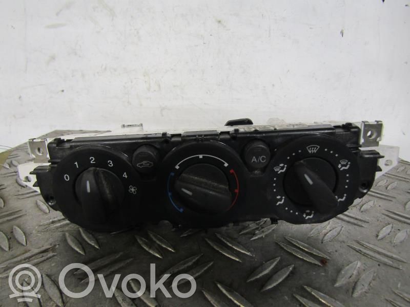 Ford Focus Climate control unit 