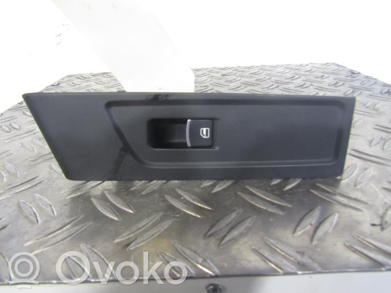 Volkswagen PASSAT B7 Comutator comandă geamuri electrice 