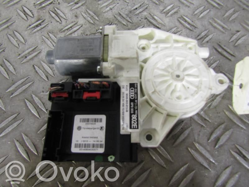 Audi A3 S3 A3 Sportback 8P Alzacristalli della portiera anteriore con motorino 